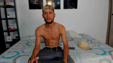 Tedy online show from April 4, 9:12 pm