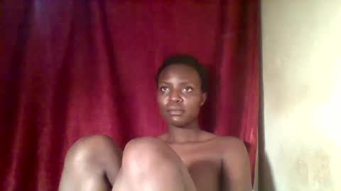 Snapshot of tee_kaicy chatting on January 2, 9:28 pm kaicy online show from January 2, 9:28 pm