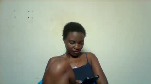 Snapshot of tee_kaicy chatting on January 21, 12:07 pm kaicy online show from January 21, 12:07 pm
