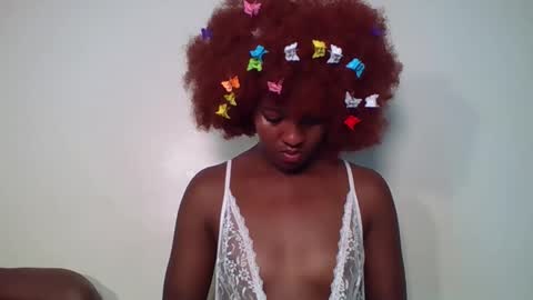 Snapshot of tee_kaicy chatting on October 19, 12:17 pm kaicy online show from October 19, 12:17 pm