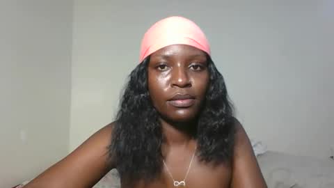 Snapshot of tee_kaicy chatting on October 28, 8:33 pm kaicy online show from October 28, 8:33 pm