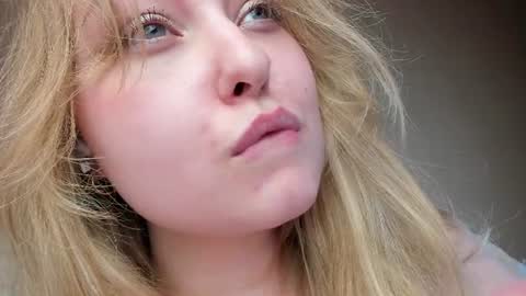 Monika --------------2  stream 700 GMT day online show from July 7, 7:23 am