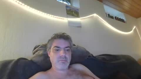 Peter online show from November 8, 7:19 am