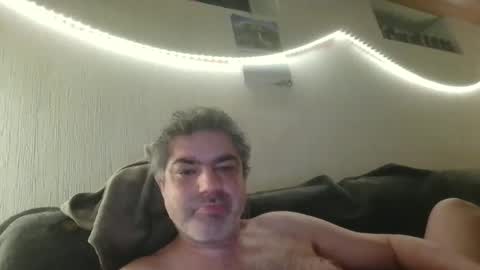 Peter online show from November 14, 6:06 pm