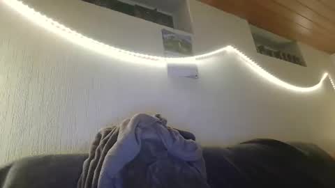 Peter online show from December 2, 6:25 pm