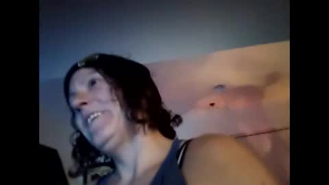 Xyainou online show from April 15, 11:39 am