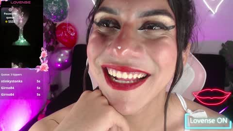 Snapshot of tefy_bratz chatting on January 8, 9:32 am tefy_bratz online show from January 8, 9:32 am