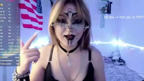 Snapshot of teganbruns chatting on June 22, 5:10 pm teganbruns online show from June 22, 5:10 pm