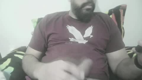 Snapshot of tejisidhu chatting on May 1, 9:41 pm tj online show from May 1, 9:41 pm