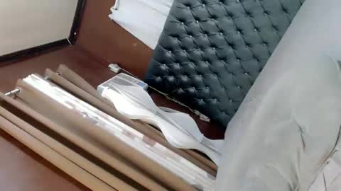 Snapshot of temptationofsex chatting on February 2, 10:02 am EVA GLASSCOTT online show from February 2, 10:02 am