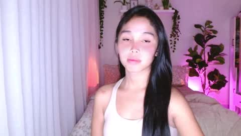 temptessa20 online show from October 27, 12:31 pm