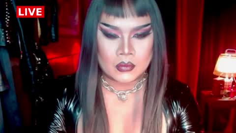 Snapshot of temptress_cocoxxx chatting on April 23, 6:54 pm Mistress Coco online show from April 23, 6:54 pm