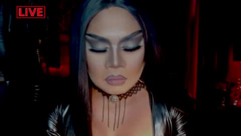 Snapshot of temptress_cocoxxx chatting on June 8, 1:50 am Mistress Coco online show from June 8, 1:50 am