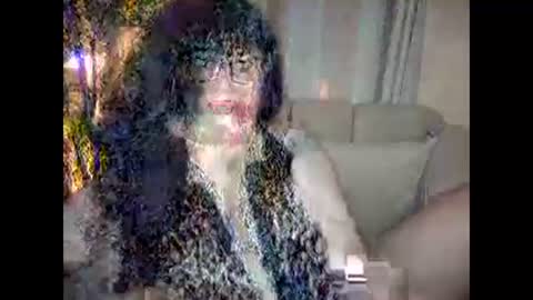 Snapshot of temptresscrystalia chatting on May 13, 9:00 pm talia i m french girl online show from May 13, 9:00 pm