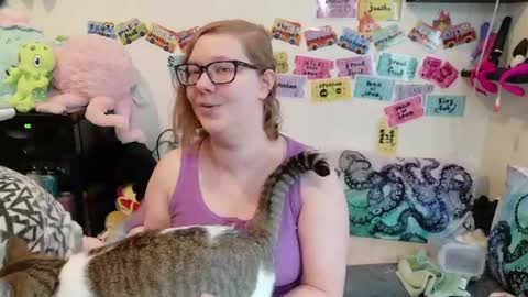 Snapshot of ten_tickle_pixie chatting on May 27, 6:16 pm Pixie and Tentacle Overlord online show from May 27, 6:16 pm