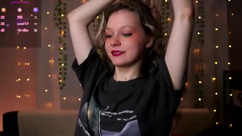 Snapshot of tender__beauty chatting on July 1, 6:07 pm Hey Im Aneta online show from July 1, 6:07 pm