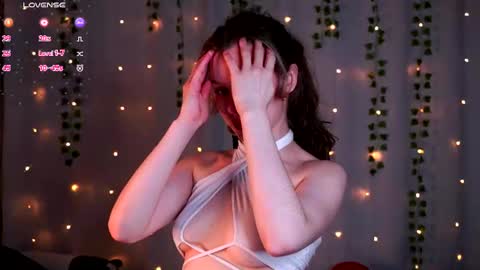 Snapshot of tender__beauty chatting on July 15, 8:03 pm Hey Im Aneta online show from July 15, 8:03 pm