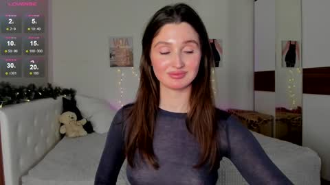 Snapshot of tender_babyy chatting on December 22, 5:42 pm Sexy girl Li online show from December 22, 5:42 pm