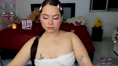 tenderfeet online show from March 19, 10:08 am