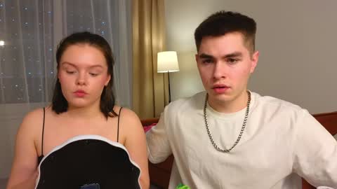 Snapshot of tenderlovesss chatting on January 31, 3:44 pm Amanda and Kenny online show from January 31, 3:44 pm