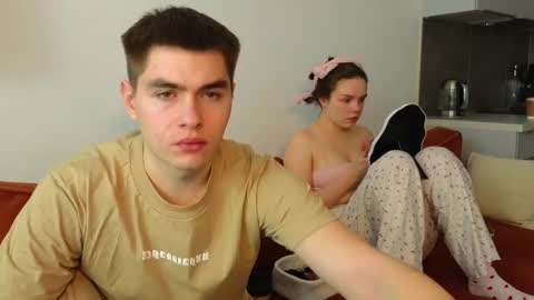 Snapshot of tenderlovesss chatting on February 11, 12:05 pm Amanda and Kenny online show from February 11, 12:05 pm