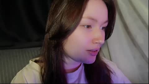 Snapshot of tendre_amelia chatting on May 30, 8:22 am tendre_amelia online show from May 30, 8:22 am