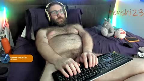 Snapshot of tenshi23 chatting on March 5, 10:33 am Matt online show from March 5, 10:33 am