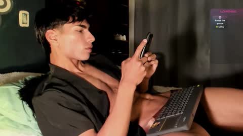 Snapshot of teo_369 chatting on February 24, 5:22 pm Teo online show from February 24, 5:22 pm