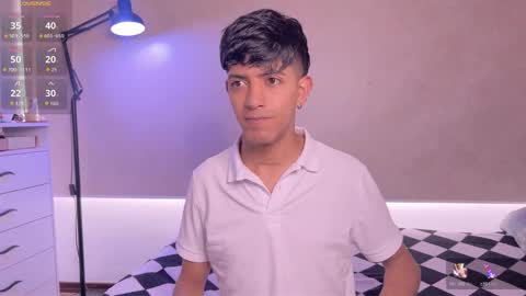 teo browny online show from March 5, 7:10 pm