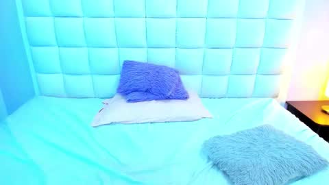 Teresa online show from February 26, 1:43 pm