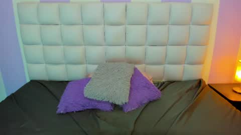 Snapshot of teresasroom_ chatting on June 30, 2:18 pm Teresa online show from June 30, 2:18 pm