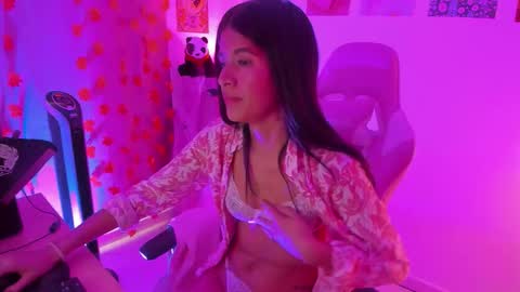 Snapshot of terrablack21 chatting on November 3, 3:02 pm Terra online show from November 3, 3:02 pm