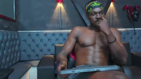 terranze_z online show from March 2, 8:59 pm