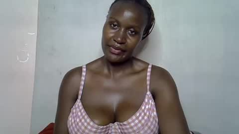 terriam online show from November 25, 11:32 am