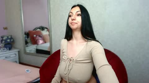 Snapshot of tessa_joy chatting on June 5, 4:08 am Tessa Joy online show from June 5, 4:08 am