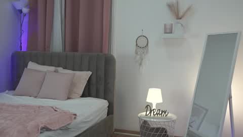 Tessa online show from January 10, 3:25 pm