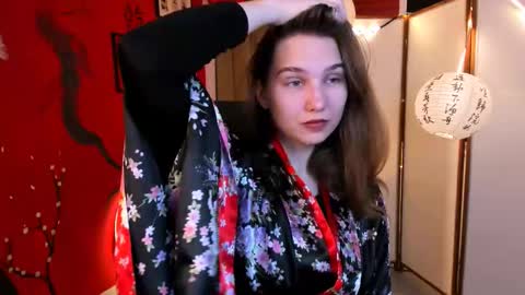 Snapshot of tessamill chatting on September 14, 5:28 am Tessa online show from September 14, 5:28 am