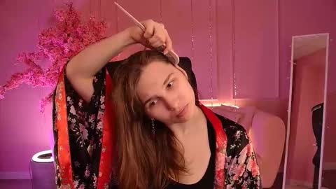 Tessa online show from March 3, 9:26 am