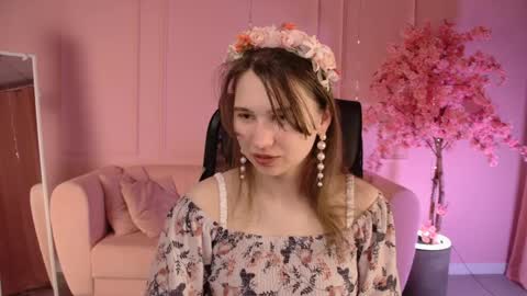 Tessa online show from May 13, 5:16 am