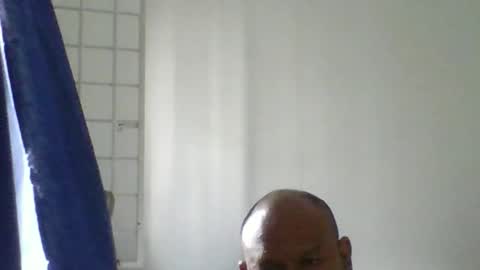 yours online show from January 15, 8:30 am