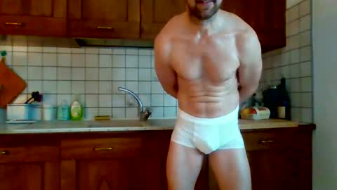 Snapshot of testosterone20222 chatting on February 13, 11:39 am Testosterone20 online show from February 13, 11:39 am