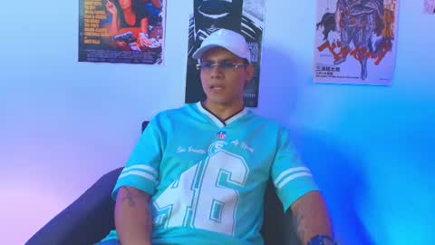 Snapshot of tette_valentine chatting on July 19, 2:43 pm tette_valentine online show from July 19, 2:43 pm