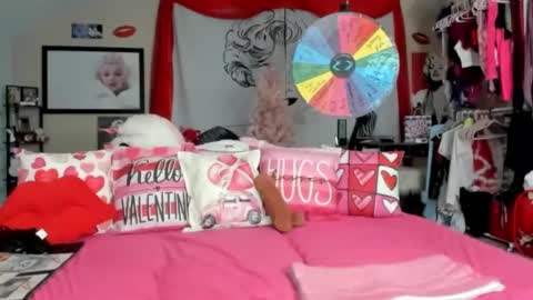 peachy online show from February 17, 12:10 am