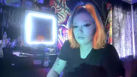 Snapshot of texaspregogrllll chatting on November 3, 7:37 pm TEXASGIRLLLL online show from November 3, 7:37 pm