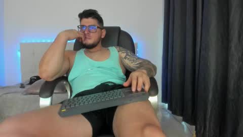 teylor creed online show from February 19, 11:01 pm