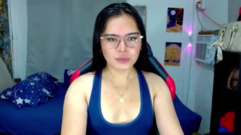 tgirlselena online show from March 3, 11:10 pm