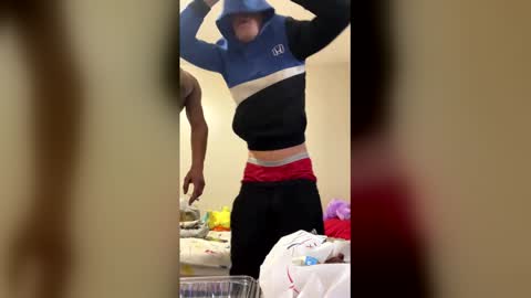 tguns4200 online show from January 11, 9:53 pm