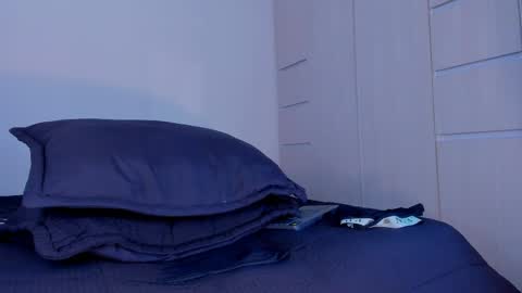 thadeo_king online show from March 31, 10:43 pm