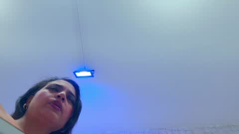 Snapshot of thalia888_ chatting on July 13, 7:05 pm thalia888_ online show from July 13, 7:05 pm