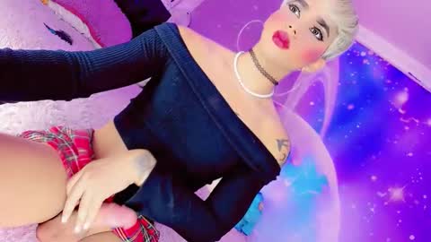 Thalia Girl online show from March 24, 2:05 am